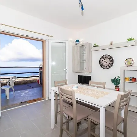 Monolocale Vista Mare Ft3 Апартаменты *